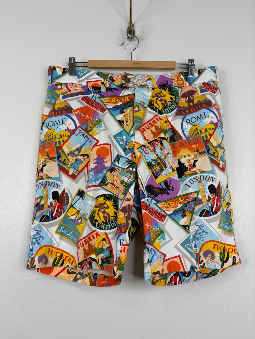 Loudmouth Golf Shorts Mens 36 x 10 Colorful Postcard Print Retro Pin Up Calendar